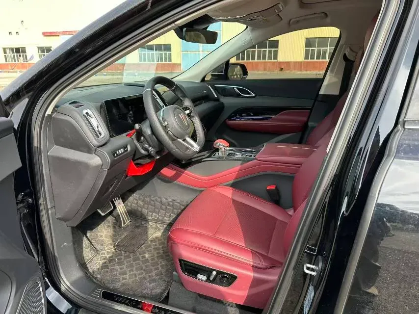 2025 HongQi HS3 1.5T 150HP L4 1DHT PHEV,autocango,china used car exporter,china ev exporter,chinese used car exporter,chinese used ev exporter