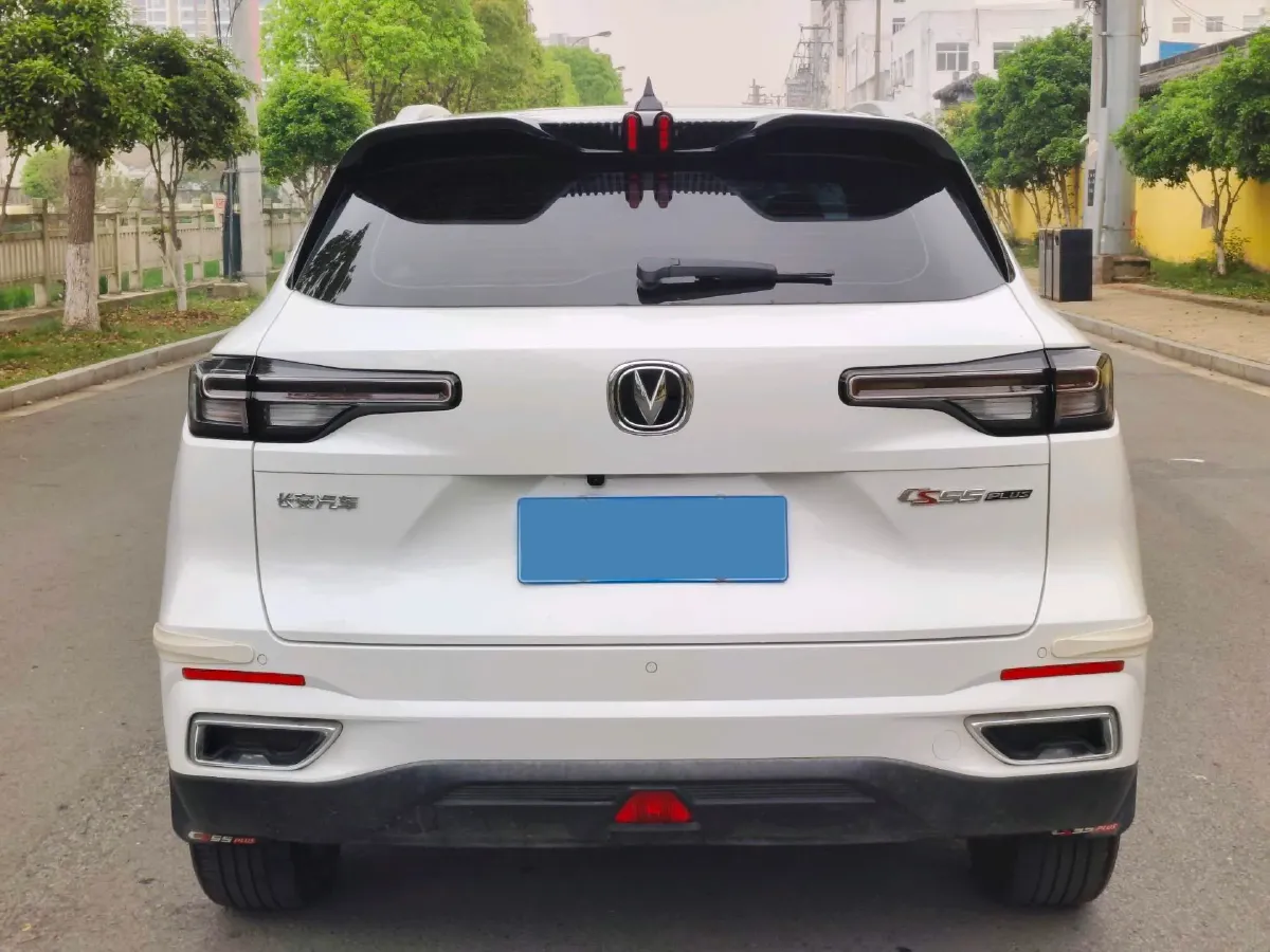 2022 ChangAn Oshan X7 Plus 1.5T 188HP L4 7DCT,autocango,china used car exporter,china ev exporter,chinese used car exporter,chinese used ev exporter