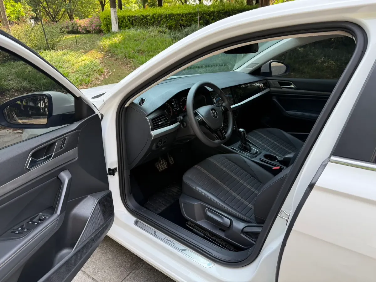 2019 Volkswagen Sagitar 1.2T 116HP L4 7DCT,autocango,china used car exporter,china ev exporter,chinese used car exporter,chinese used ev exporter