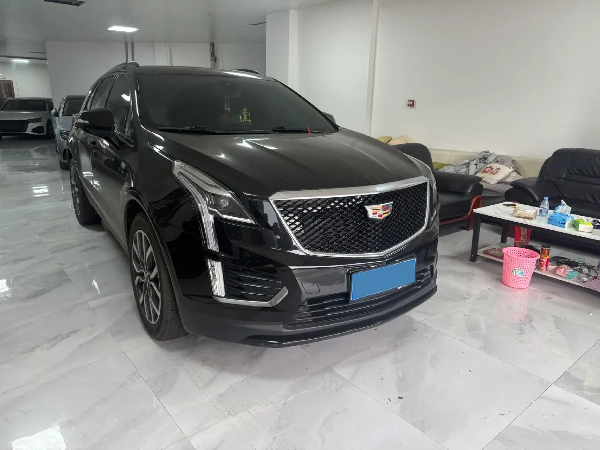 2022 Cadillac XT5 2.0T 237HP L4 9AT,autocango,china used car exporter,china ev exporter,chinese used car exporter,chinese used ev exporter