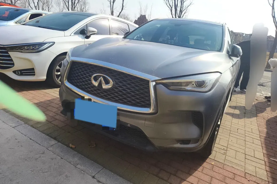 2020 Infiniti QX50 2.0T 272HP L4 CVT,autocango,china used car exporter,china ev exporter,chinese used car exporter,chinese used ev exporter