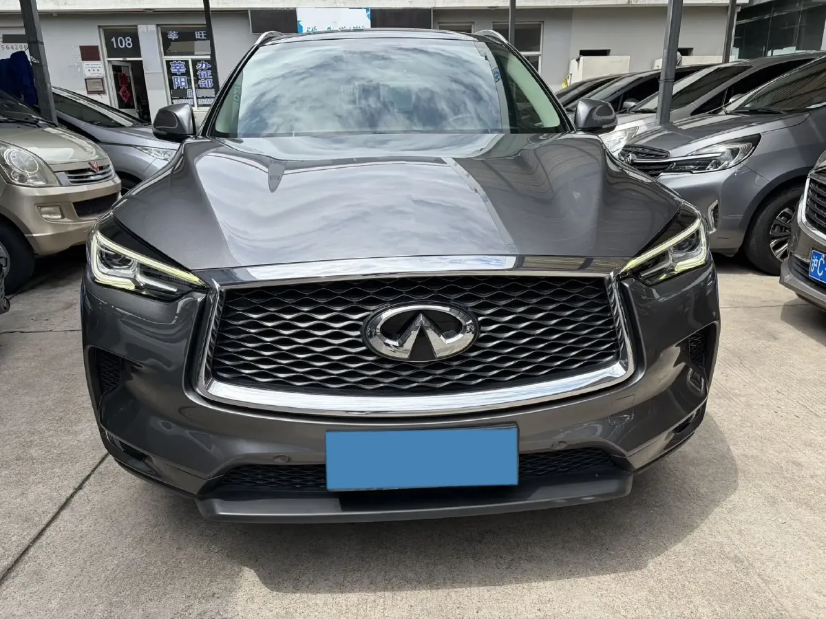 2020 Infiniti QX50 2.0T 245HP L4 CVT,autocango,china used car exporter,china ev exporter,chinese used car exporter,chinese used ev exporter
