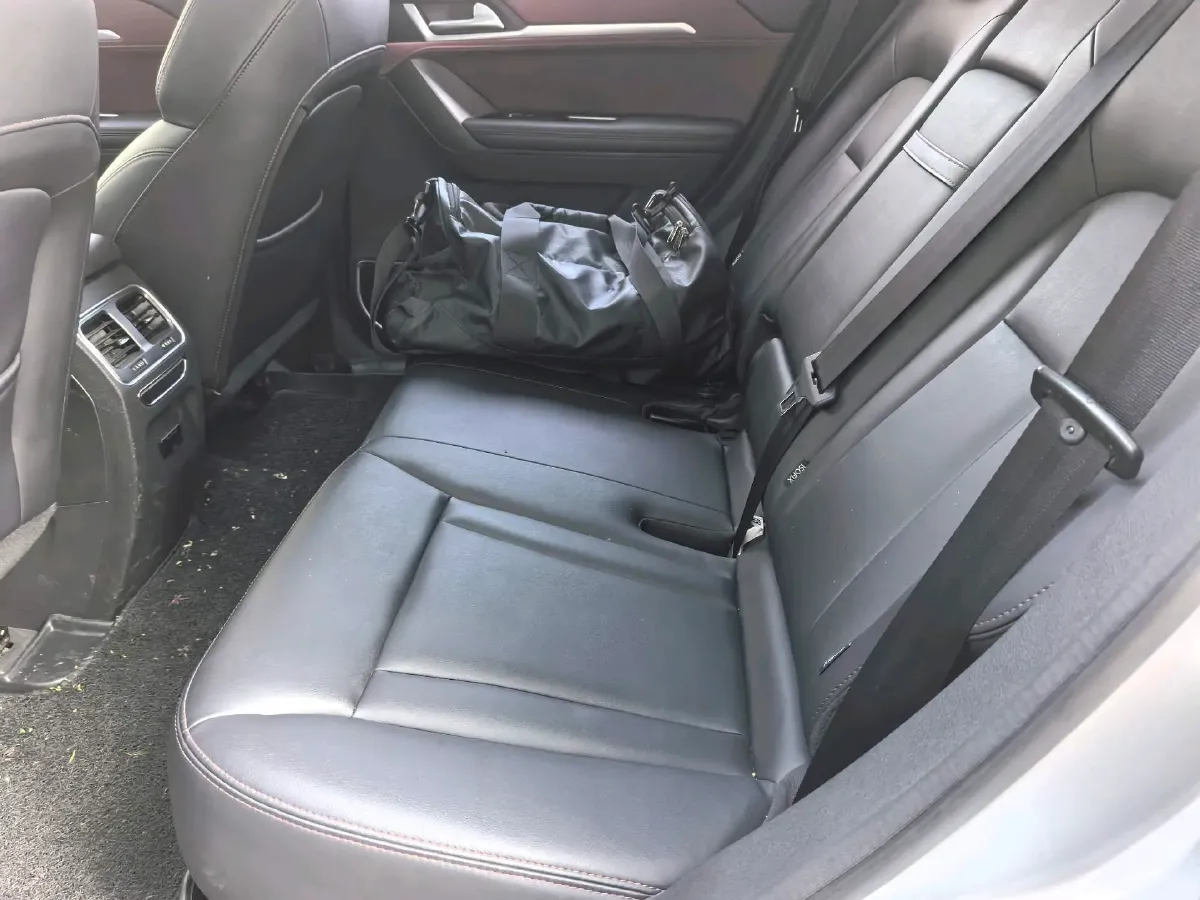 2019 Haval H6 Coupe 1.5T 169HP L4 7DCT,autocango,china used car exporter,china ev exporter,chinese used car exporter,chinese used ev exporter