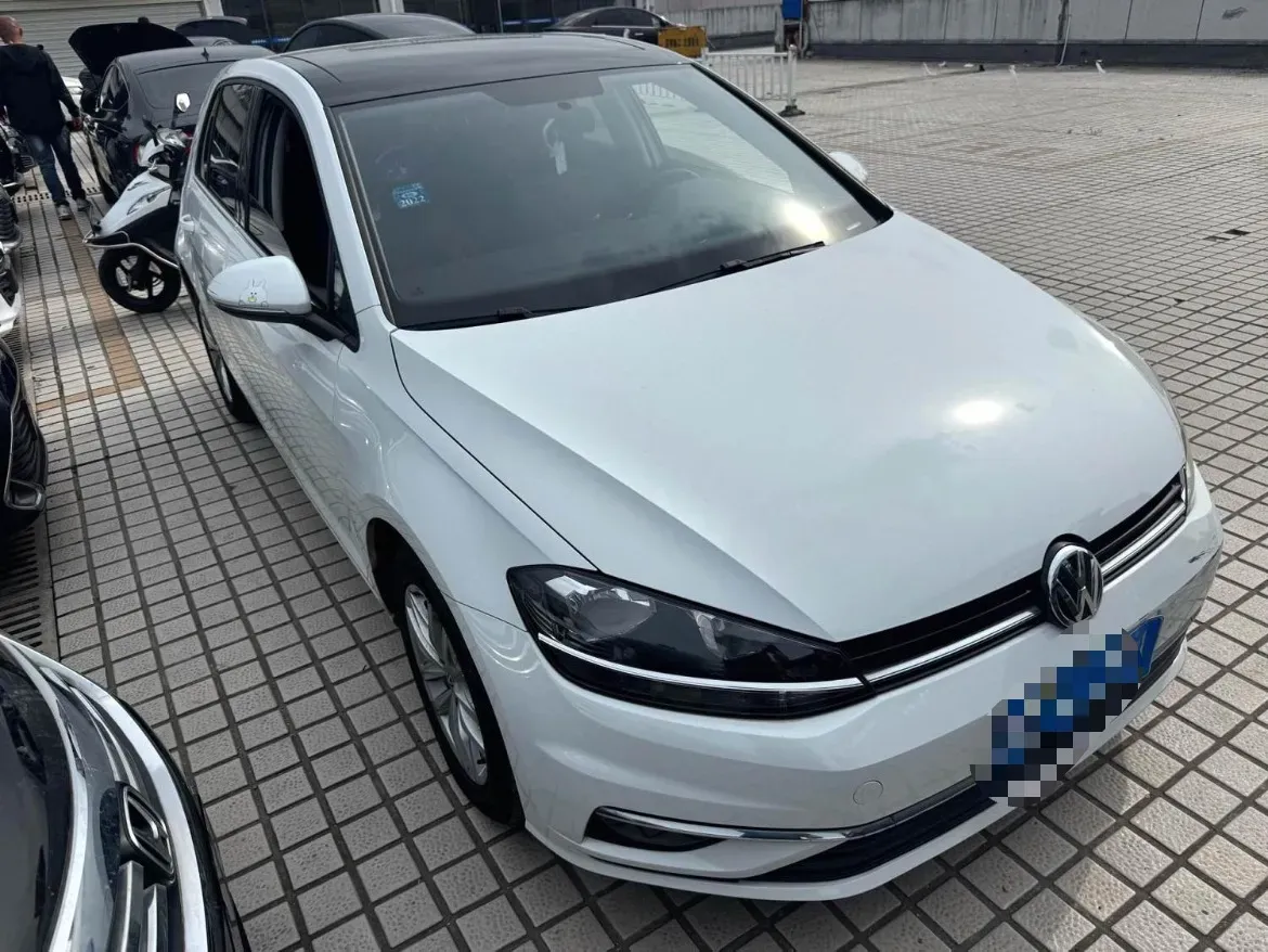 2018 Volkswagen Golf 1.6L 110HP L4 6AT,autocango,china used car exporter,china ev exporter,chinese used car exporter,chinese used ev exporter