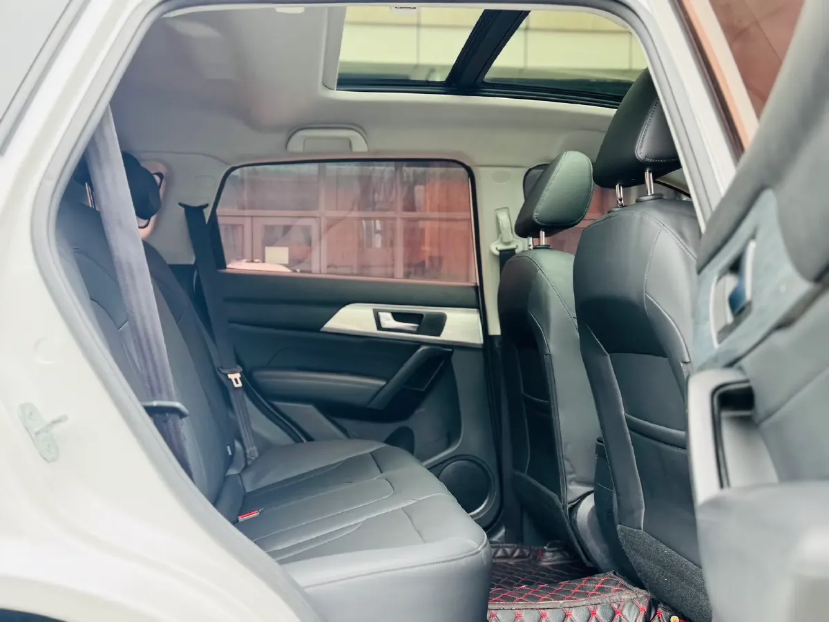 2018 Haval H2 1.5T 150HP L4 7DCT,autocango,china used car exporter,china ev exporter,chinese used car exporter,chinese used ev exporter