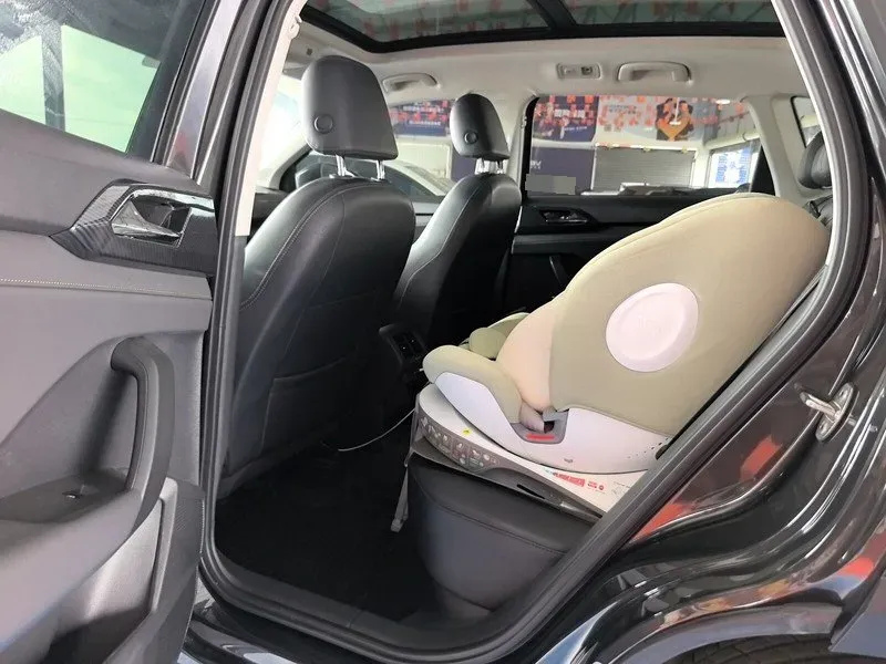 2022 Volkswagen Tharu 1.4T 150HP L4 7DCT,autocango,china used car exporter,china ev exporter,chinese used car exporter,chinese used ev exporter