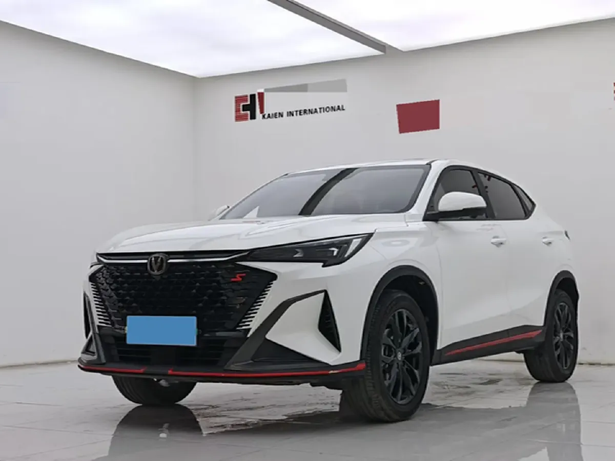 2025 ChangAn X5 PLUS 1.5T 188HP L4 7DCT,autocango,china used car exporter,china ev exporter,chinese used car exporter,chinese used ev exporter