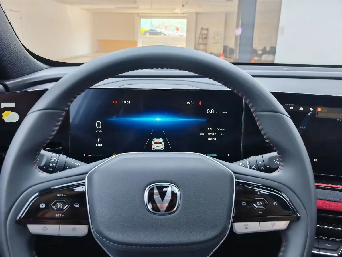 2025 ChangAn X5 PLUS 1.5T 188HP L4 7DCT,autocango,china used car exporter,china ev exporter,chinese used car exporter,chinese used ev exporter