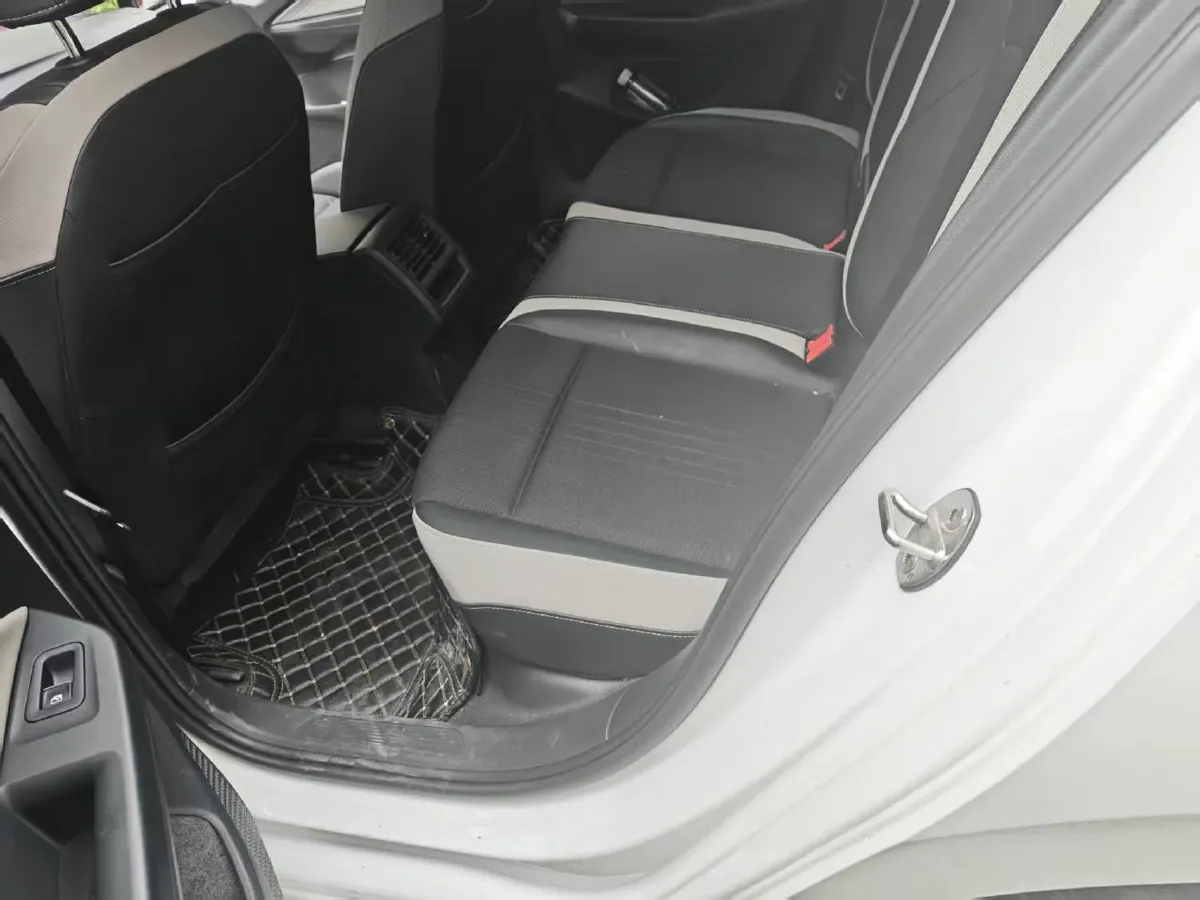 2021 Volkswagen Golf 1.4T 150HP L4 7DCT,autocango,china used car exporter,china ev exporter,chinese used car exporter,chinese used ev exporter