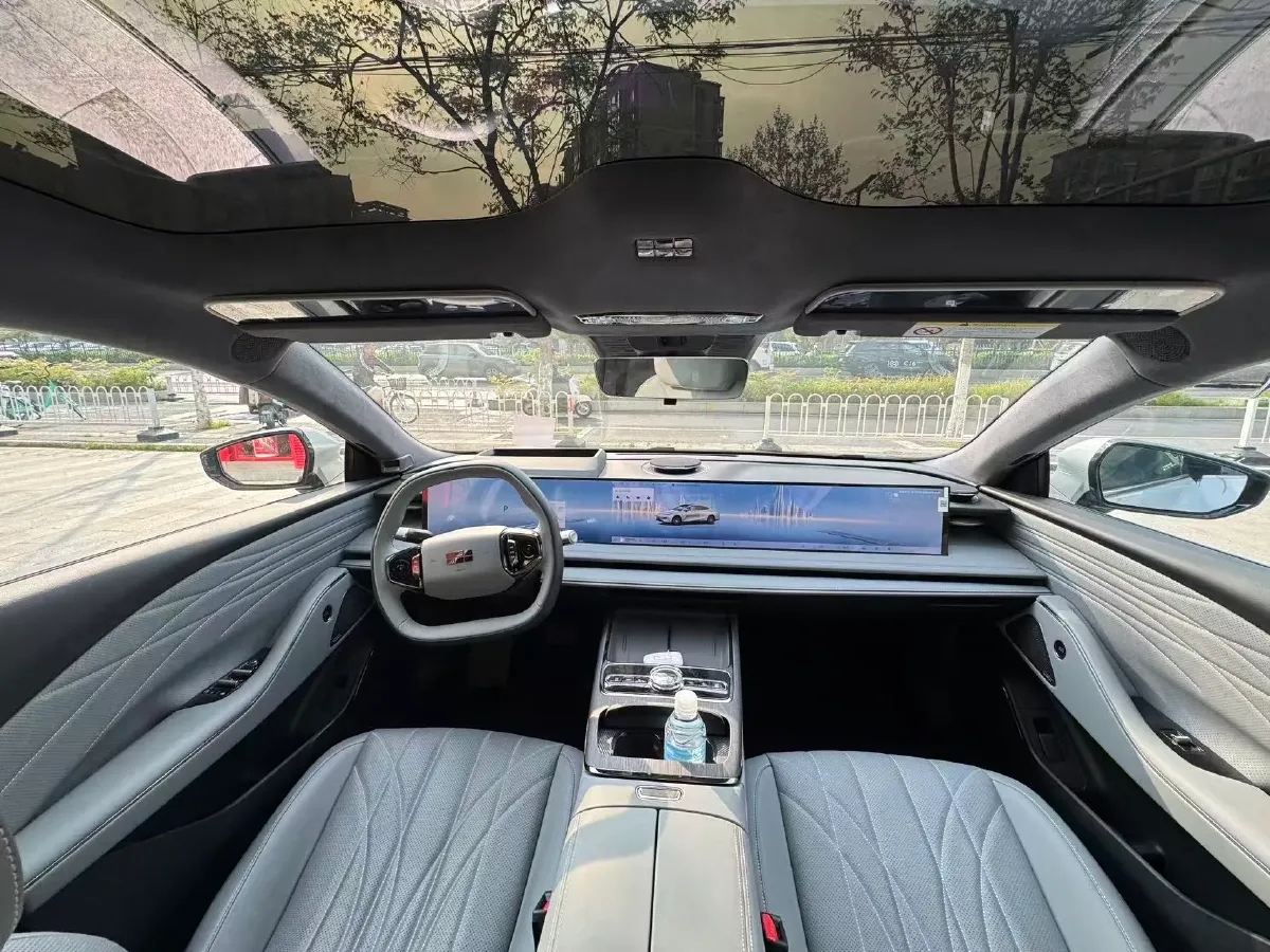 2025 Geely Galaxy E8 BEV 76KWH,autocango,china used car exporter,china ev exporter,chinese used car exporter,chinese used ev exporter