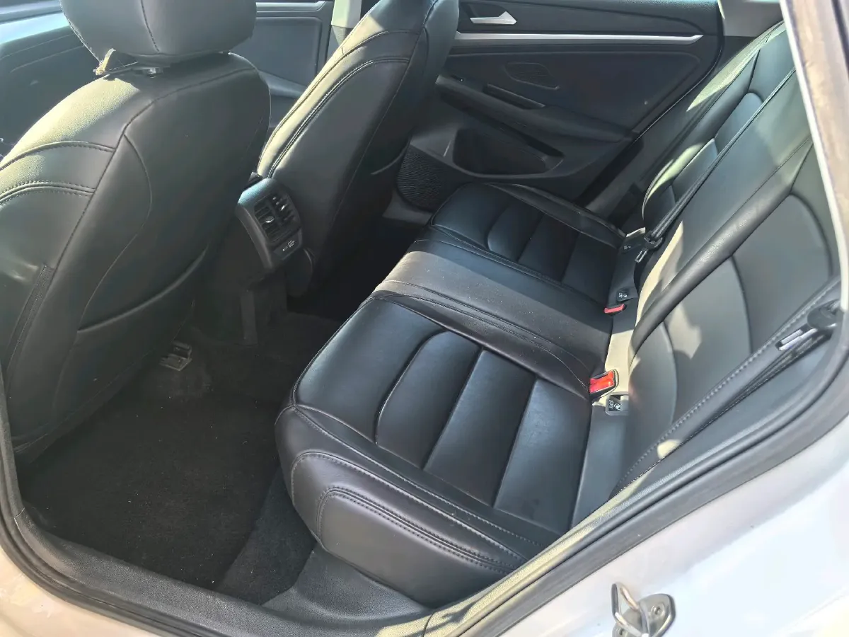 2024 Volkswagen Lamando 1.2T 116HP L4 7DCT,autocango,china used car exporter,china ev exporter,chinese used car exporter,chinese used ev exporter