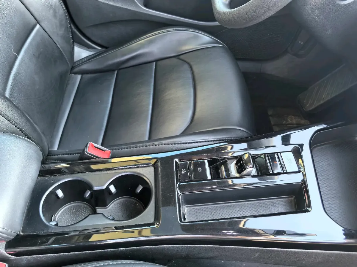 2024 Volkswagen Lamando 1.2T 116HP L4 7DCT,autocango,china used car exporter,china ev exporter,chinese used car exporter,chinese used ev exporter