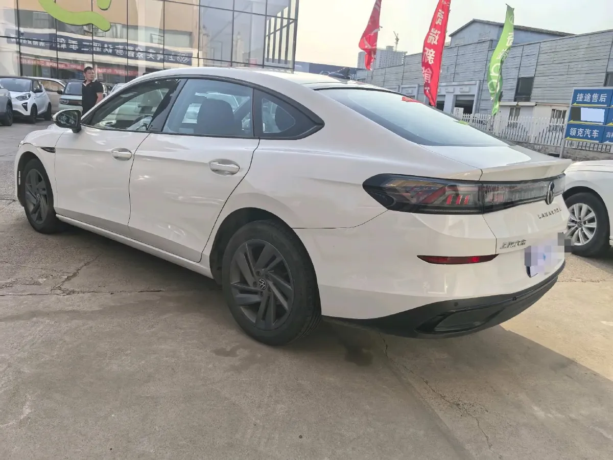 2024 Volkswagen Lamando 1.2T 116HP L4 7DCT,autocango,china used car exporter,china ev exporter,chinese used car exporter,chinese used ev exporter