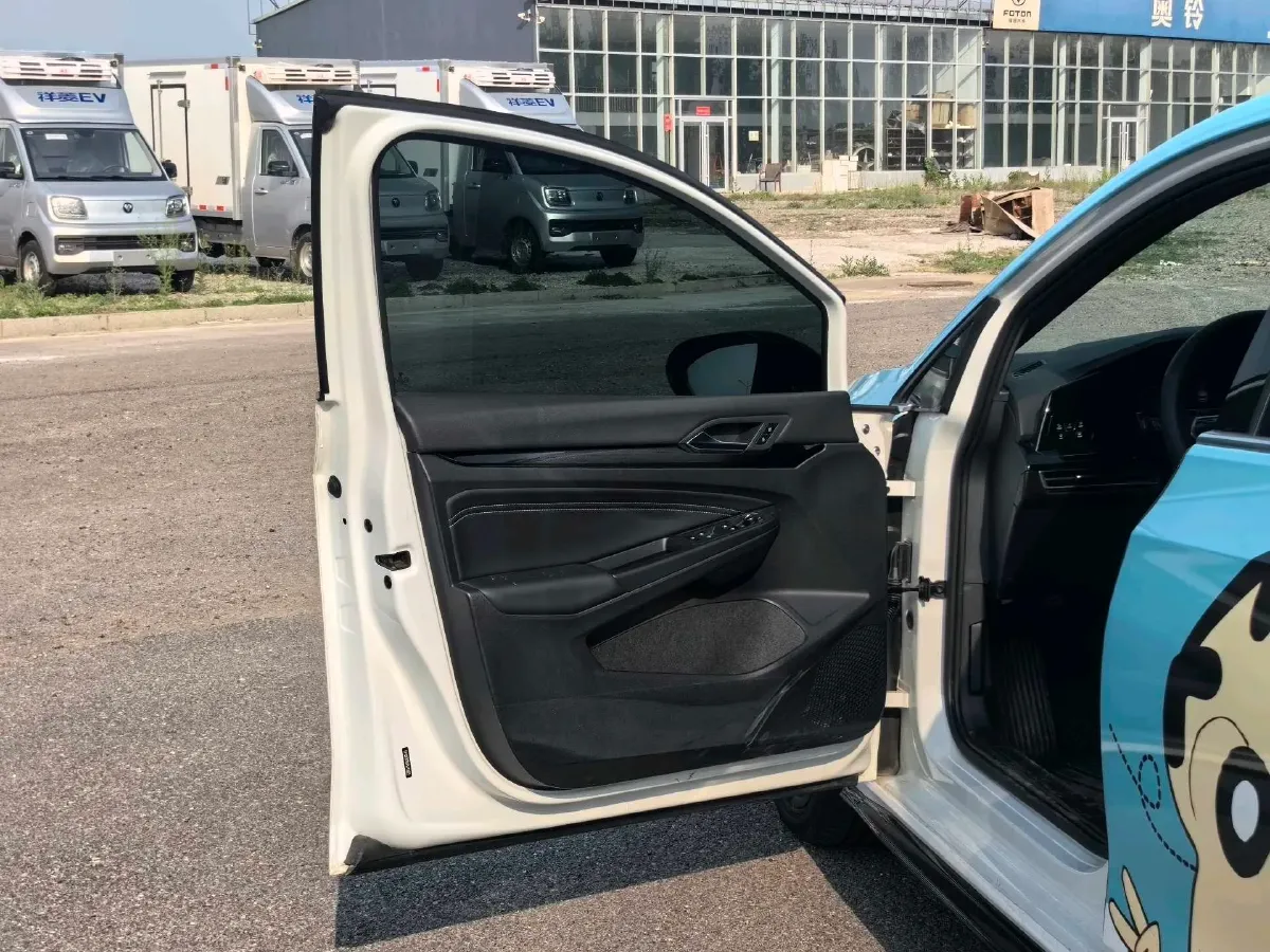 2023 Volkswagen Golf 1.4T 150HP L4 7DCT,autocango,china used car exporter,china ev exporter,chinese used car exporter,chinese used ev exporter