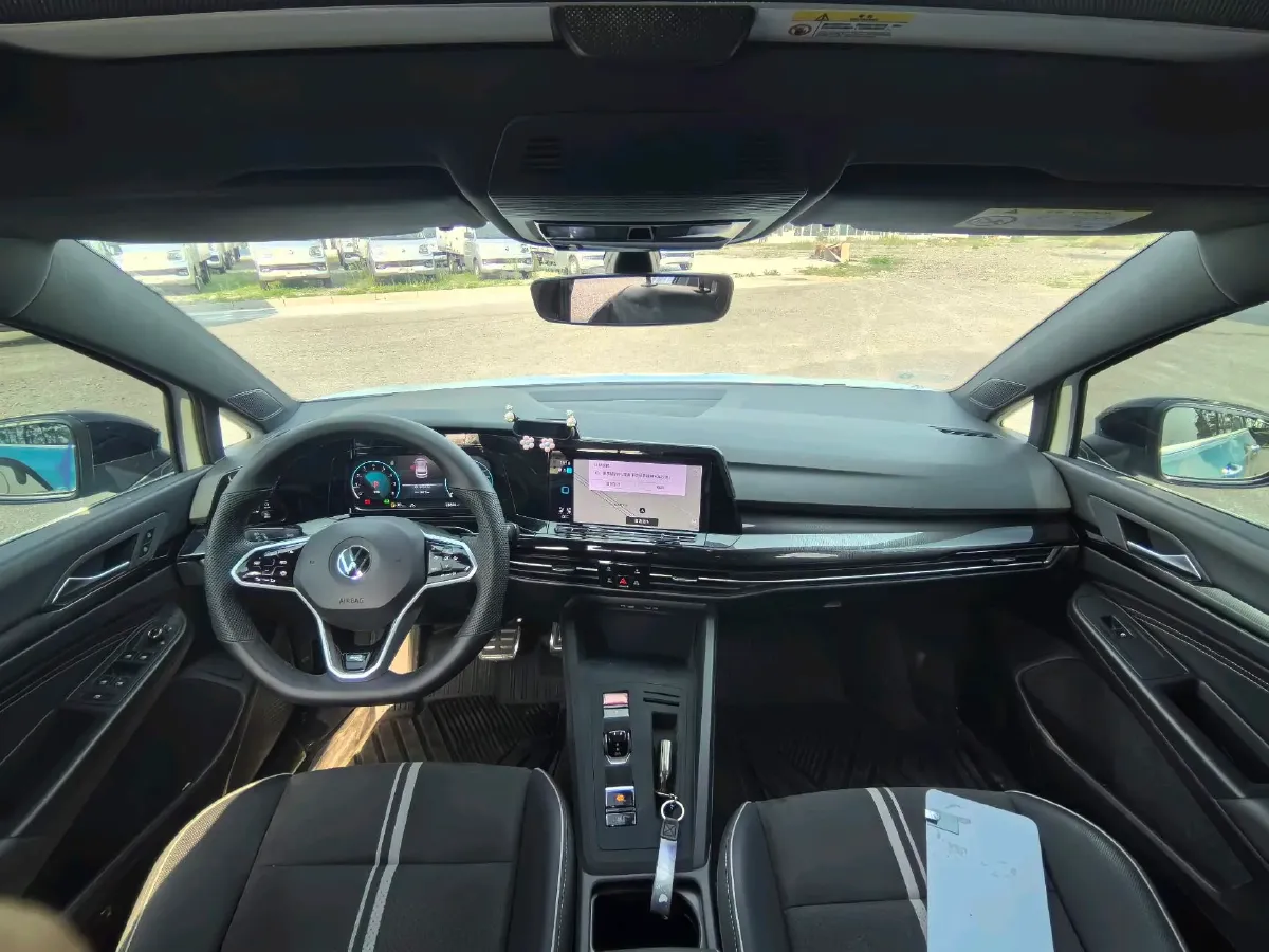 2023 Volkswagen Golf 1.4T 150HP L4 7DCT,autocango,china used car exporter,china ev exporter,chinese used car exporter,chinese used ev exporter