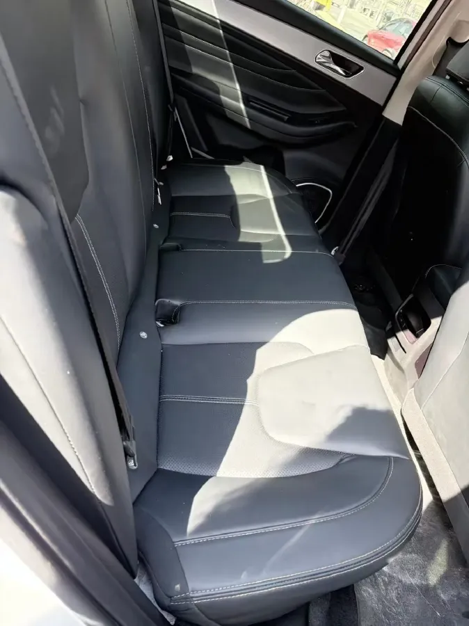 2019 Chery Arrizo 5 1.5L 116HP L4 5MT,autocango,china used car exporter,china ev exporter,chinese used car exporter,chinese used ev exporter