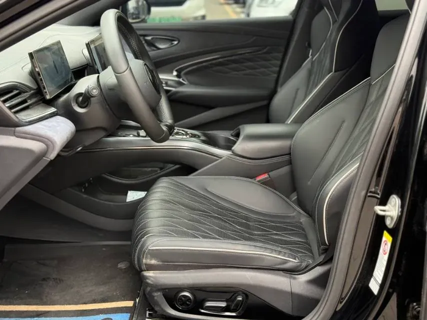 2022 AITO AITO M5 Range Extended 125HP REEV 40KWH,autocango,china used car exporter,china ev exporter,chinese used car exporter,chinese used ev exporter