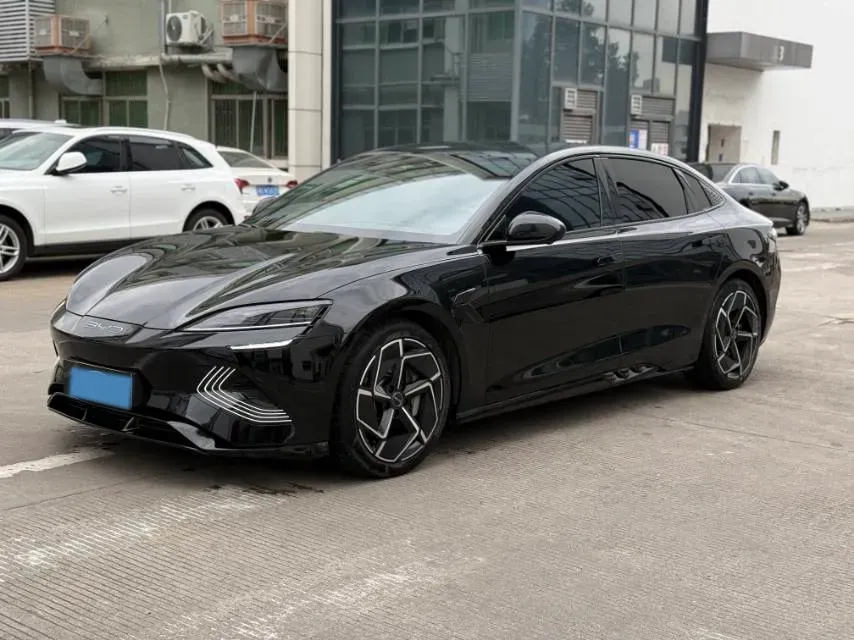 2022 AITO AITO M5 Range Extended 125HP REEV 40KWH,autocango,china used car exporter,china ev exporter,chinese used car exporter,chinese used ev exporter