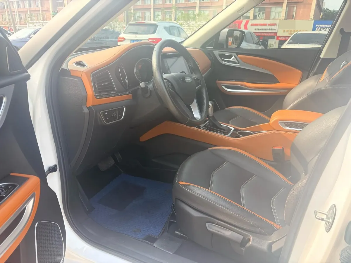 2017 Zotye T300 1.5T 144HP L4 CVT,autocango,china used car exporter,china ev exporter,chinese used car exporter,chinese used ev exporter