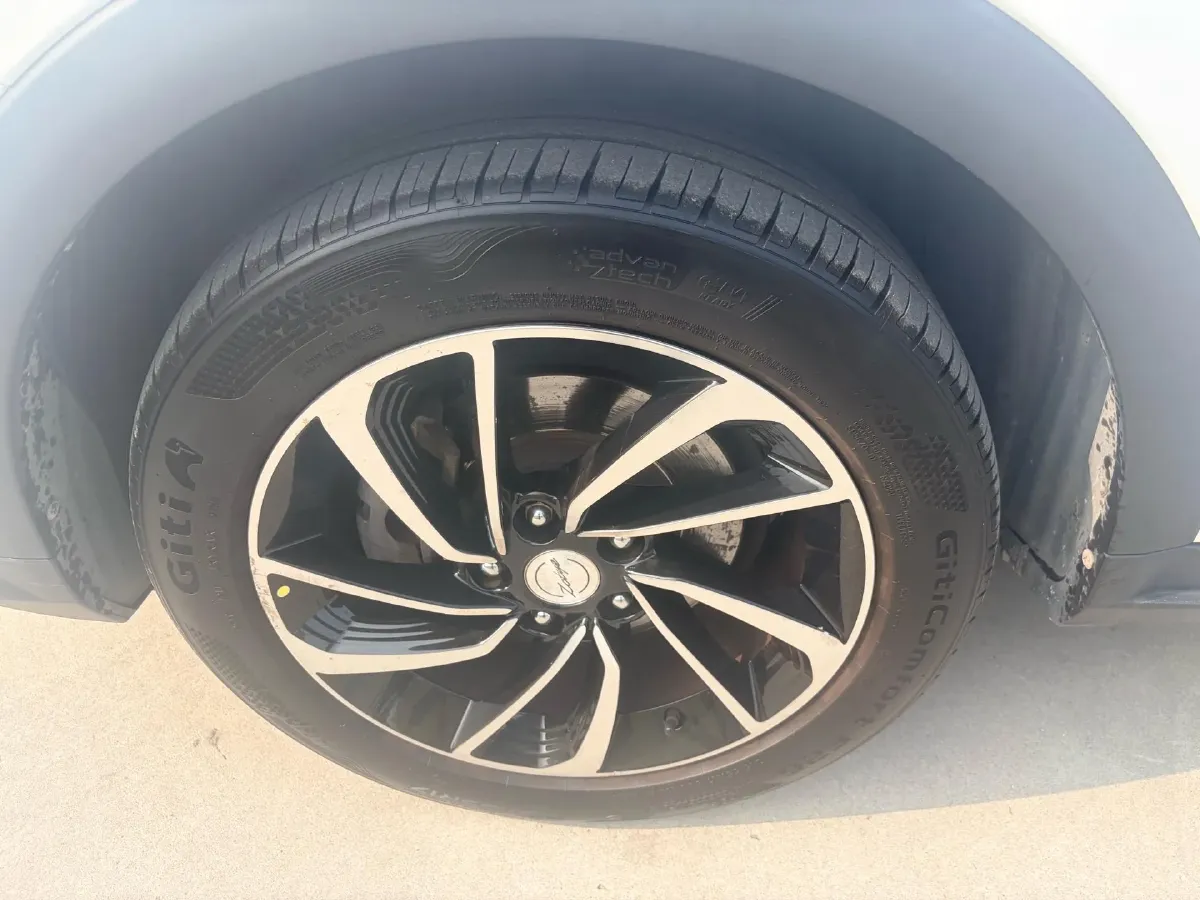 2017 Zotye T300 1.5T 144HP L4 CVT,autocango,china used car exporter,china ev exporter,chinese used car exporter,chinese used ev exporter