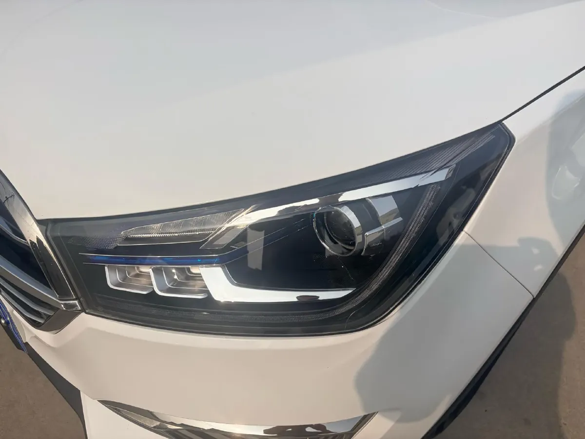 2017 Zotye T300 1.5T 144HP L4 CVT,autocango,china used car exporter,china ev exporter,chinese used car exporter,chinese used ev exporter