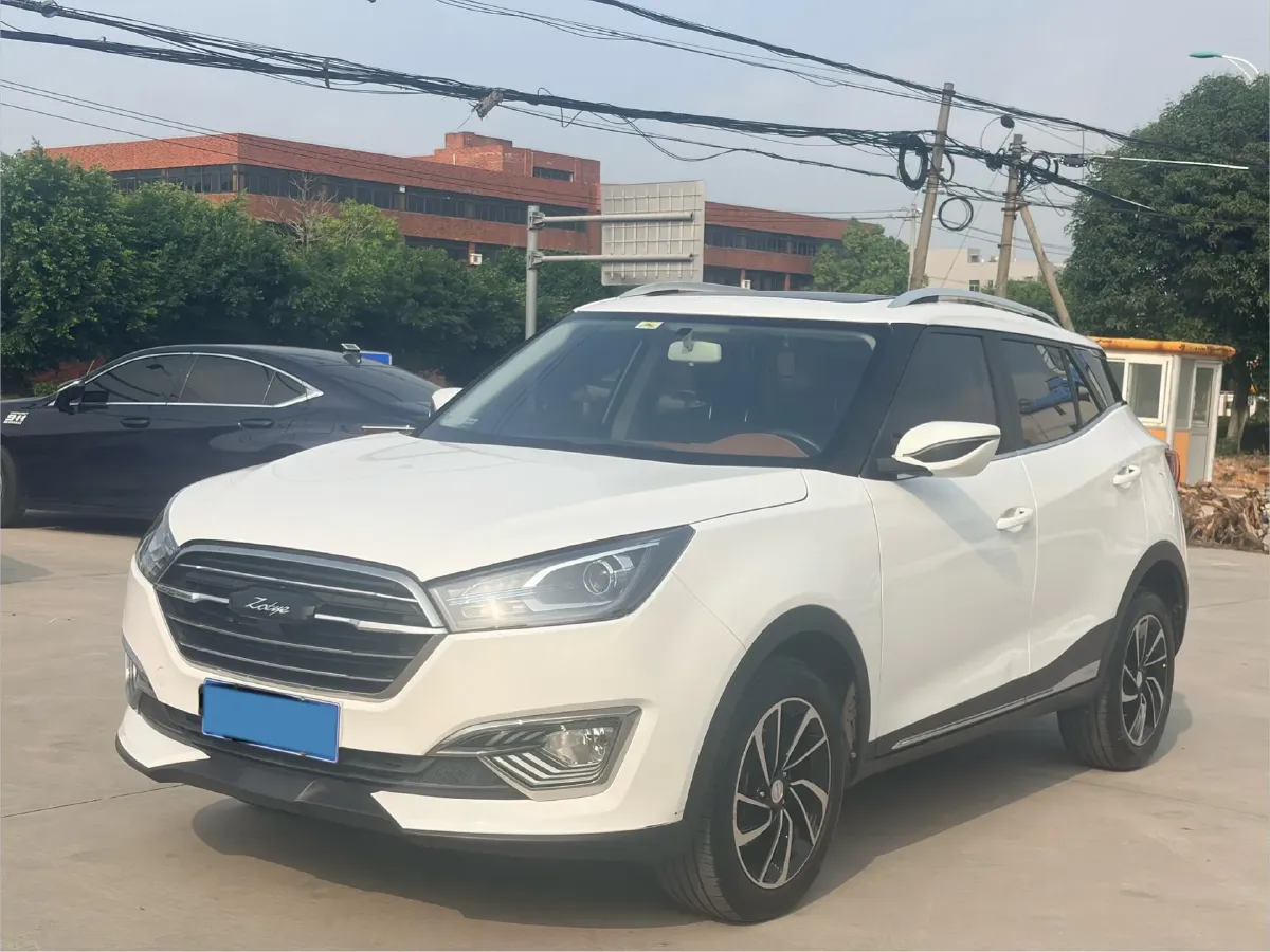 2017 Zotye T300 1.5T 144HP L4 CVT,autocango,china used car exporter,china ev exporter,chinese used car exporter,chinese used ev exporter