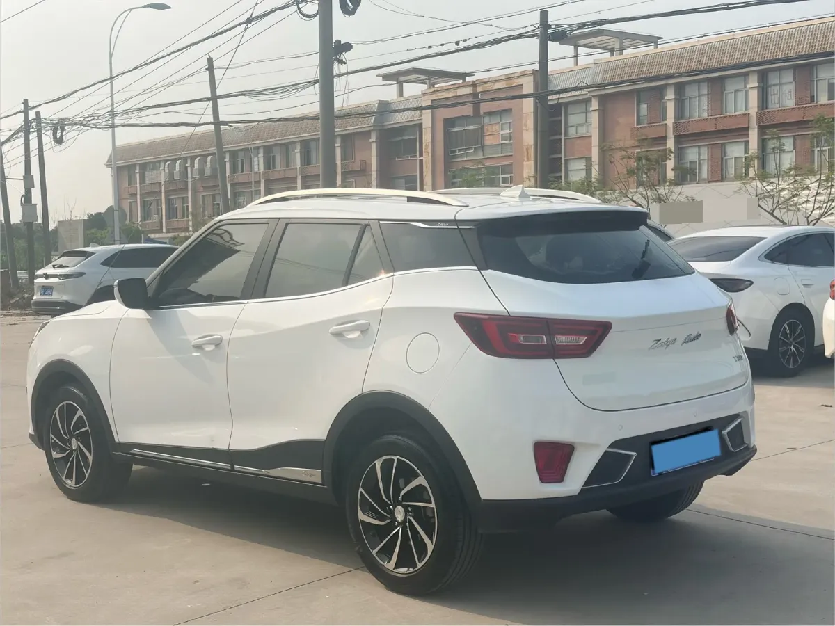 2017 Zotye T300 1.5T 144HP L4 CVT,autocango,china used car exporter,china ev exporter,chinese used car exporter,chinese used ev exporter