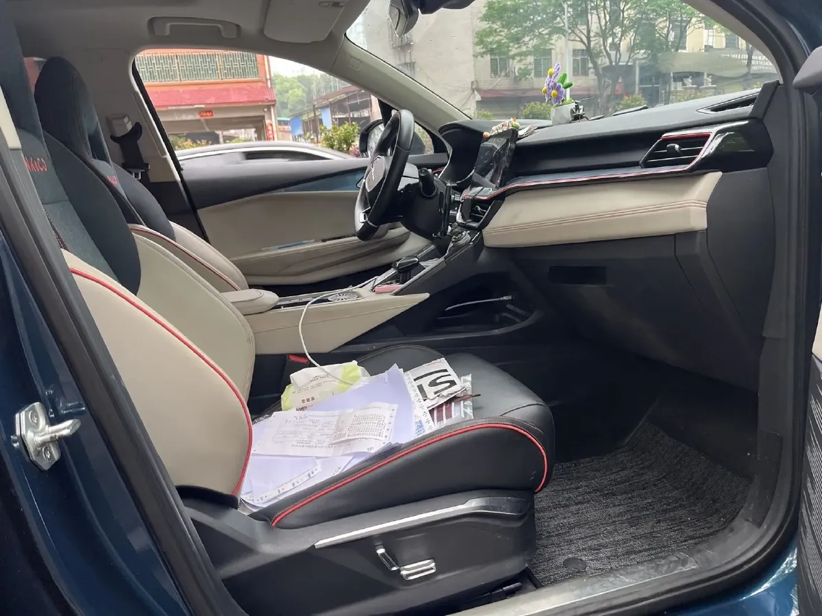 2020 LYNK&CO 06 1.5T 177HP L3 7DCT,autocango,china used car exporter,china ev exporter,chinese used car exporter,chinese used ev exporter