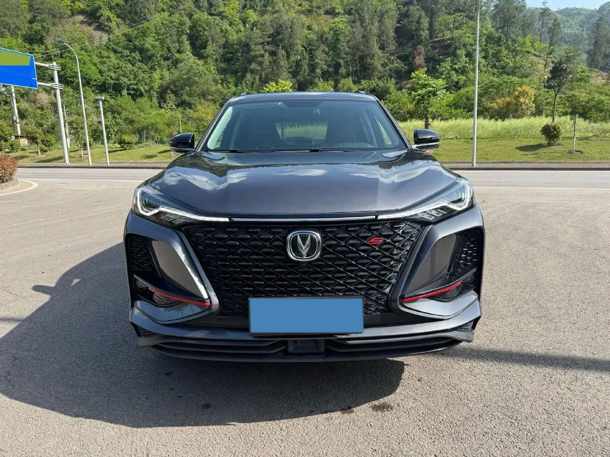 2020 ChangAn CS75 Plus 2.0T 233HP L4 8AT,autocango,china used car exporter,china ev exporter,chinese used car exporter,chinese used ev exporter
