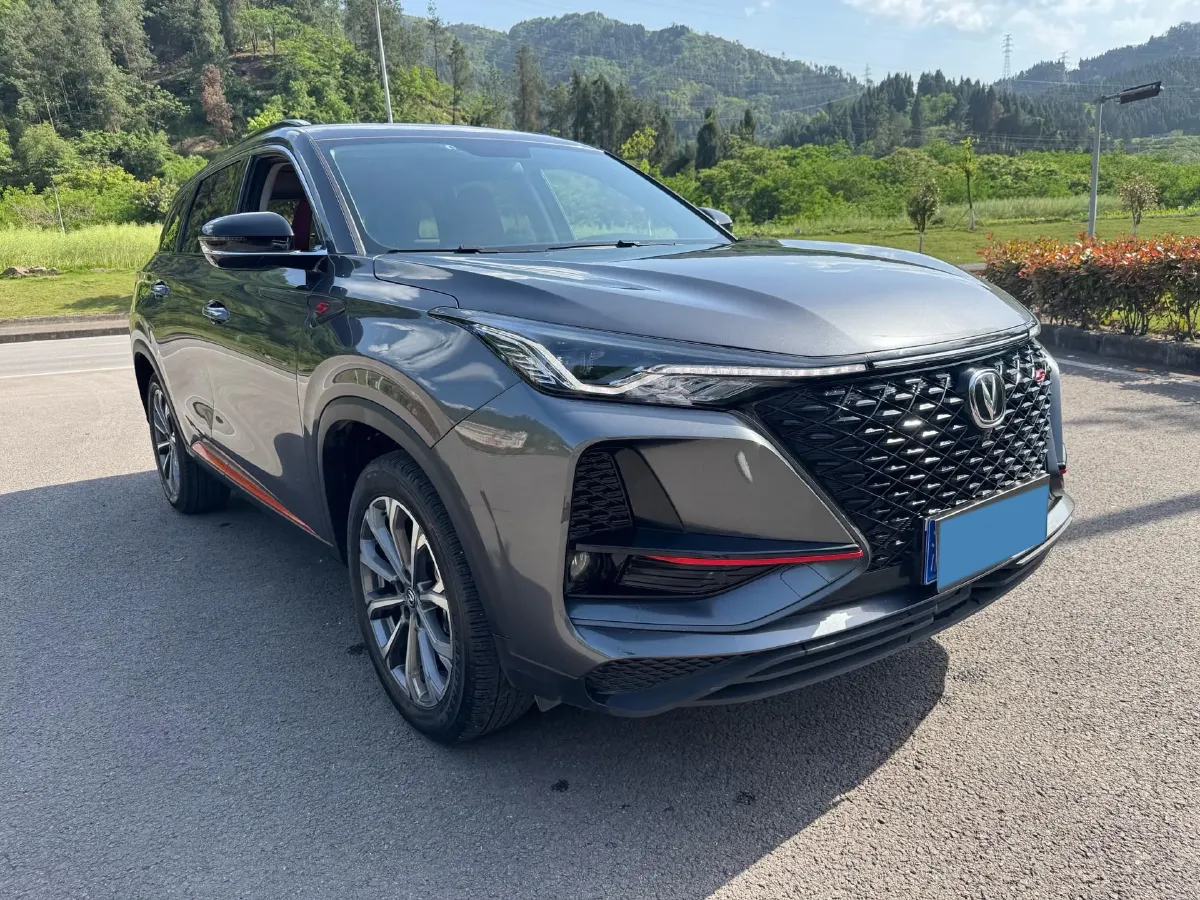 2020 ChangAn CS75 Plus 2.0T 233HP L4 8AT,autocango,china used car exporter,china ev exporter,chinese used car exporter,chinese used ev exporter