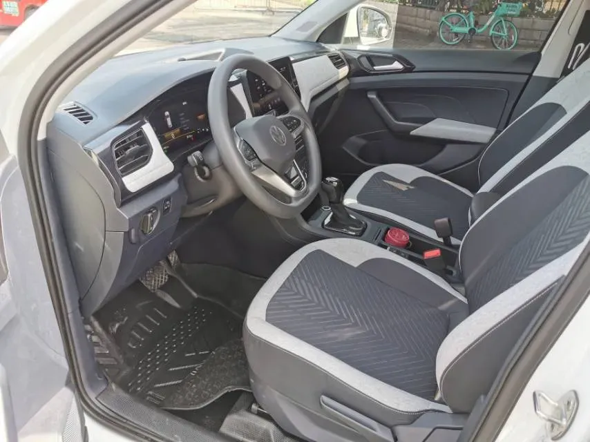 2025 Volkswagen Tharu 1.5L 110HP L4 6AT,autocango,china used car exporter,china ev exporter,chinese used car exporter,chinese used ev exporter