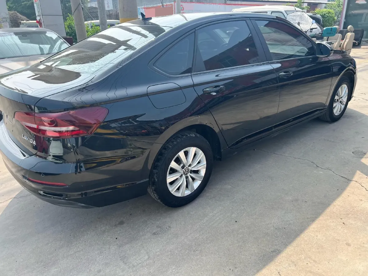 2021 Volkswagen Lavida 1.5L 113HP L4 6AT,autocango,china used car exporter,china ev exporter,chinese used car exporter,chinese used ev exporter