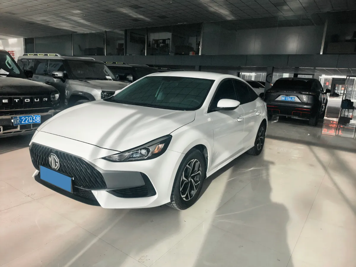 2023 MG 5 1.5L 129HP L4 5MT,autocango,china used car exporter,china ev exporter,chinese used car exporter,chinese used ev exporter
