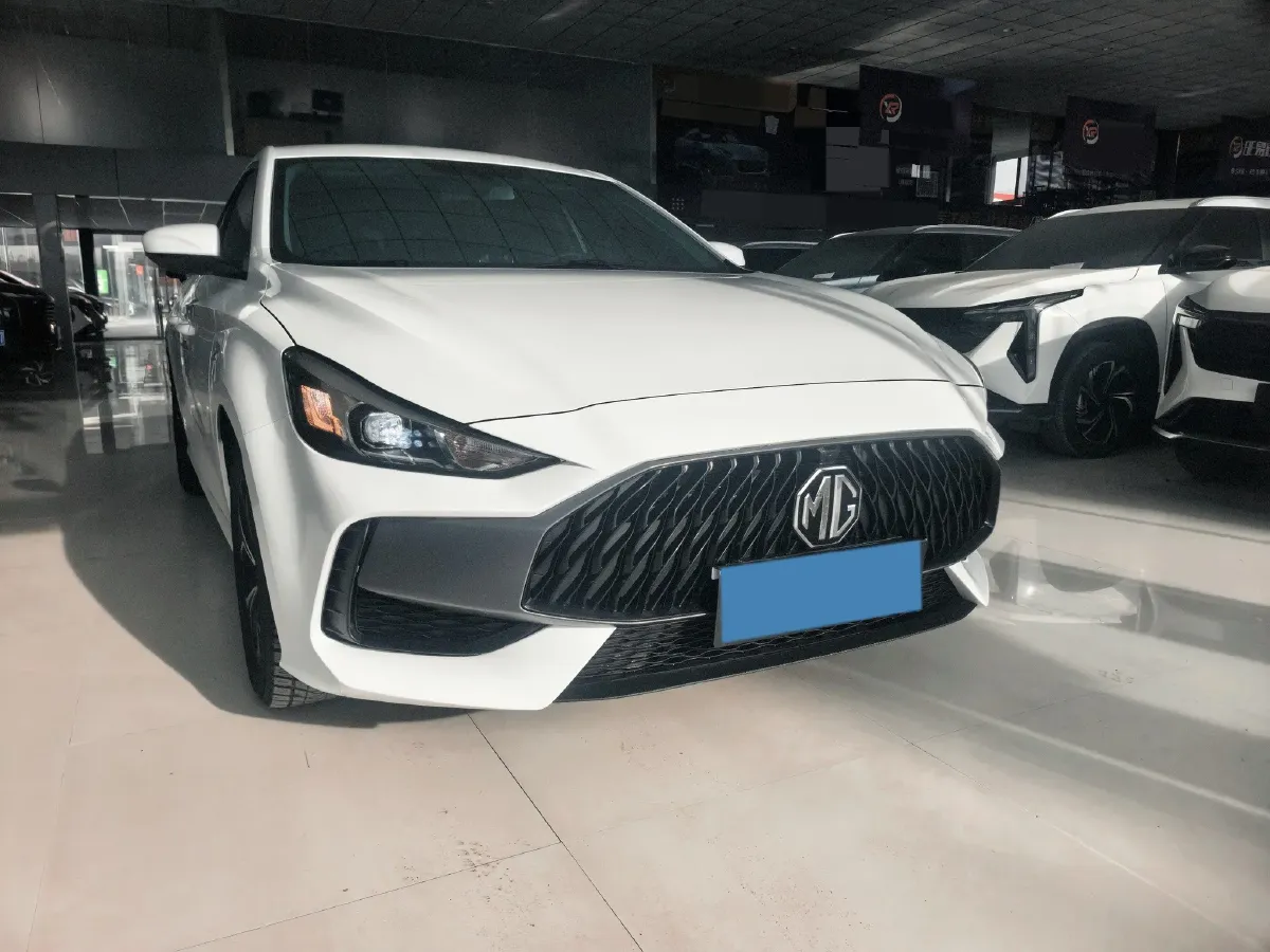 2023 MG 5 1.5L 129HP L4 5MT,autocango,china used car exporter,china ev exporter,chinese used car exporter,chinese used ev exporter