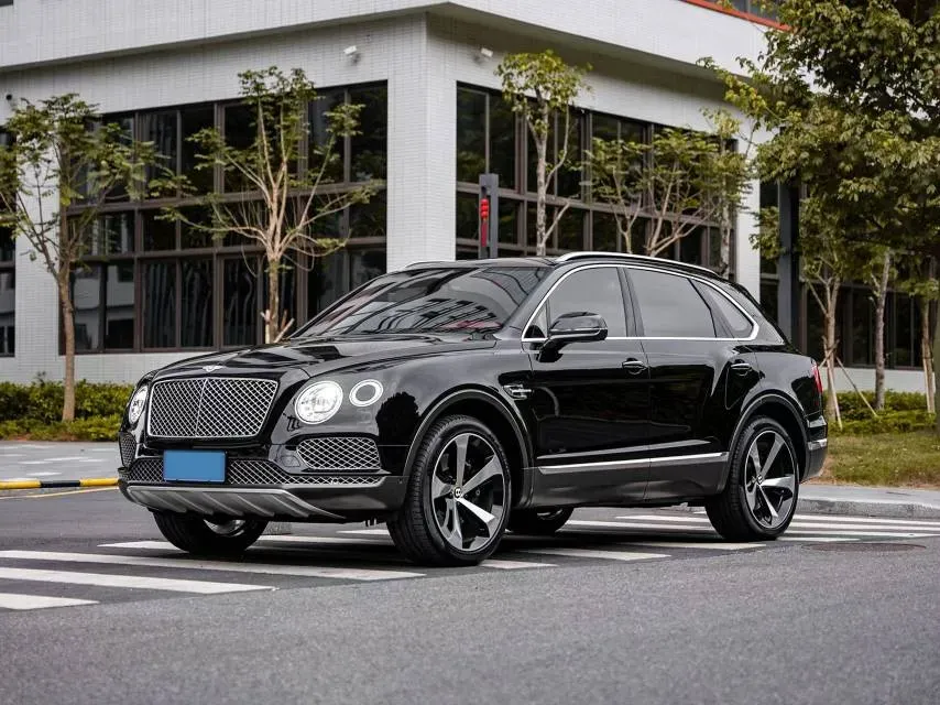2018 Bentley Bentayga 4.0T 550HP V8 8AT,autocango,china used car exporter,china ev exporter,chinese used car exporter,chinese used ev exporter
