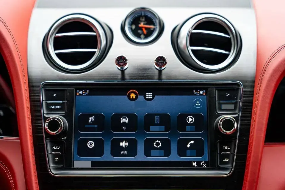 2018 Bentley Bentayga 4.0T 550HP V8 8AT,autocango,china used car exporter,china ev exporter,chinese used car exporter,chinese used ev exporter