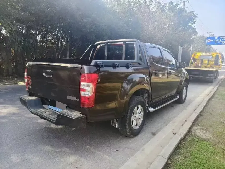 2020 Isuzu Jim 2.8T 120HP L4 5MT,autocango,china used car exporter,china ev exporter,chinese used car exporter,chinese used ev exporter