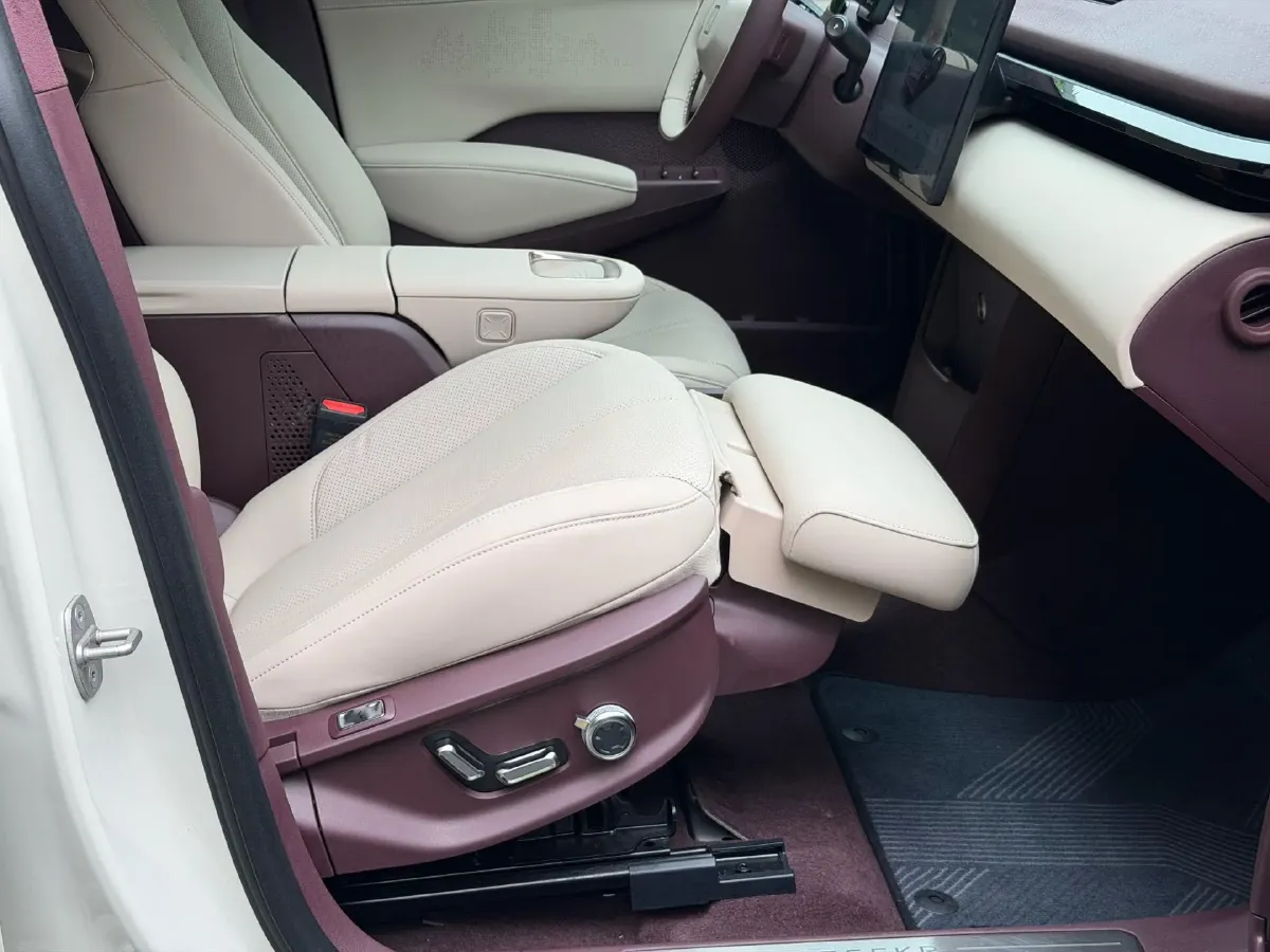 2023 Zeekr X BEV 66KWH,autocango,china used car exporter,china ev exporter,chinese used car exporter,chinese used ev exporter