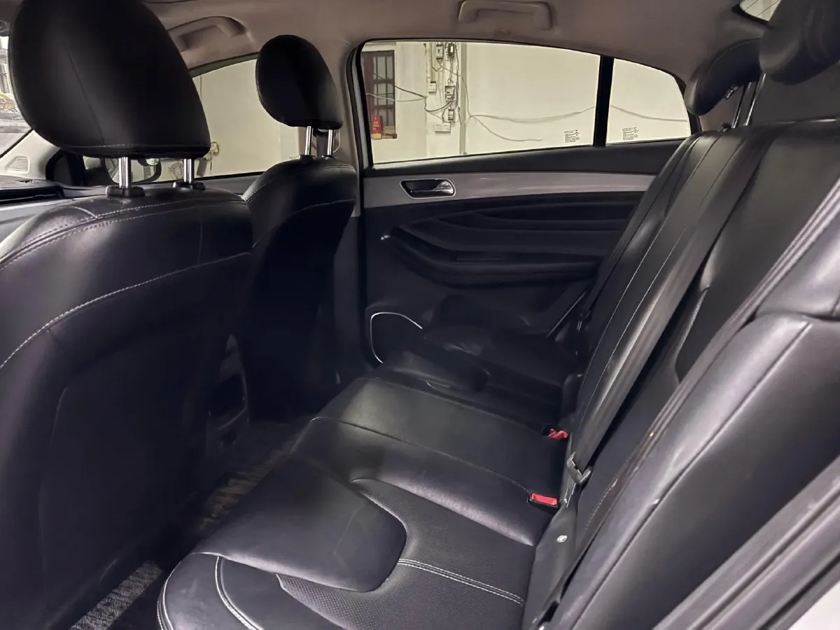 2019 Chery Arrizo 5 1.5L 116HP L4 CVT,autocango,china used car exporter,china ev exporter,chinese used car exporter,chinese used ev exporter