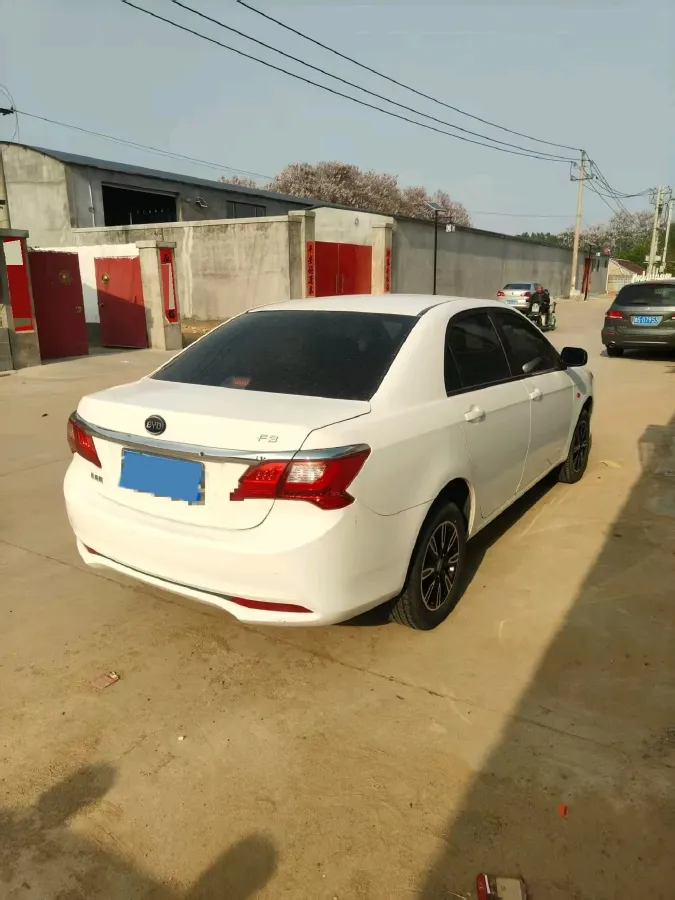 2020 BYD F3 1.5L 109HP L4 5MT,autocango,china used car exporter,china ev exporter,chinese used car exporter,chinese used ev exporter