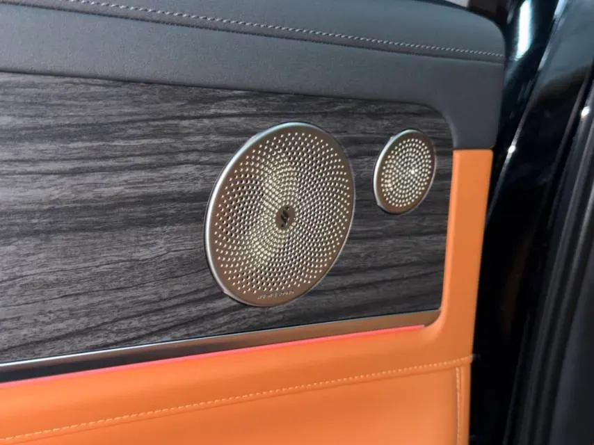 2024 AITO AITO M9 1.5T 152HP L4 REEV 52KWH,autocango,china used car exporter,china ev exporter,chinese used car exporter,chinese used ev exporter