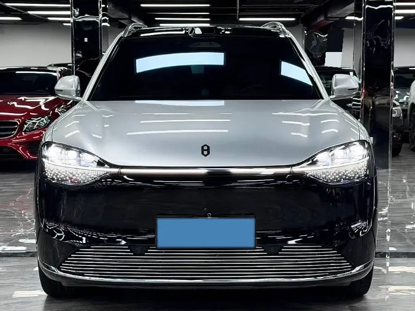 2024 AITO AITO M9 1.5T 152HP L4 REEV 52KWH,autocango,china used car exporter,china ev exporter,chinese used car exporter,chinese used ev exporter