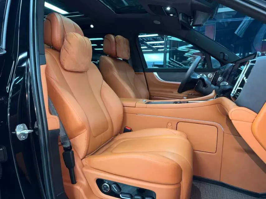 2024 AITO AITO M9 1.5T 152HP L4 REEV 52KWH,autocango,china used car exporter,china ev exporter,chinese used car exporter,chinese used ev exporter