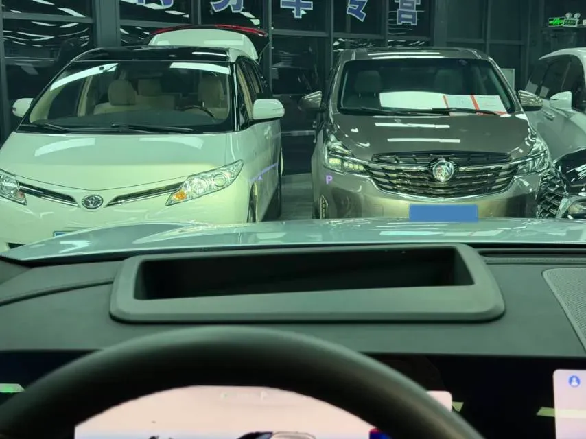 2024 AITO AITO M9 1.5T 152HP L4 REEV 52KWH,autocango,china used car exporter,china ev exporter,chinese used car exporter,chinese used ev exporter