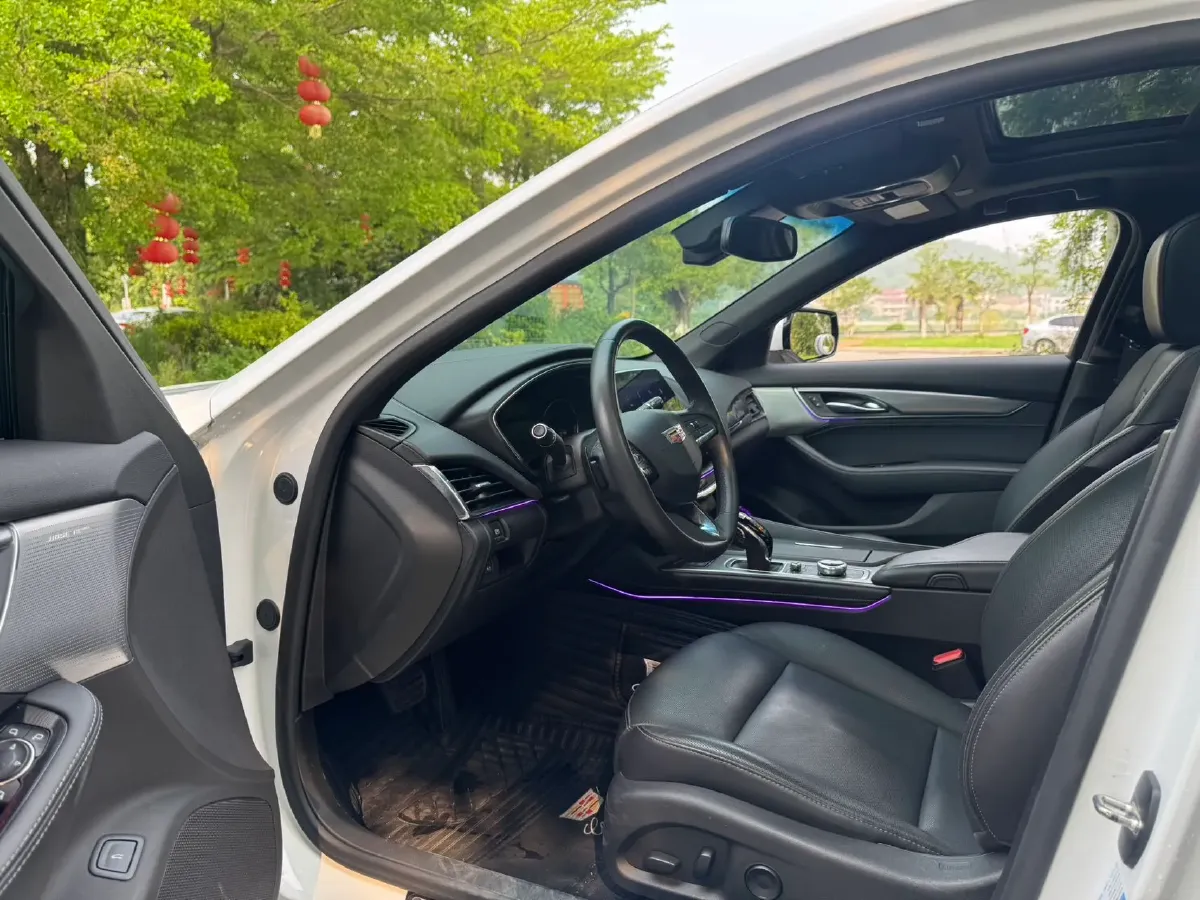 2021 Cadillac CT5 2.0T 237HP L4 10AT,autocango,china used car exporter,china ev exporter,chinese used car exporter,chinese used ev exporter