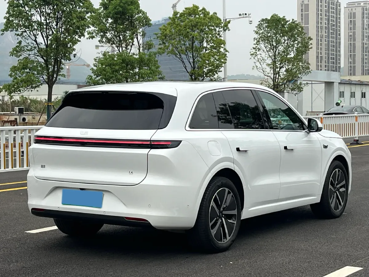 2024 Li L6 Range Extended 154HP L4 REEV 36.8KWH,autocango,china used car exporter,china ev exporter,chinese used car exporter,chinese used ev exporter