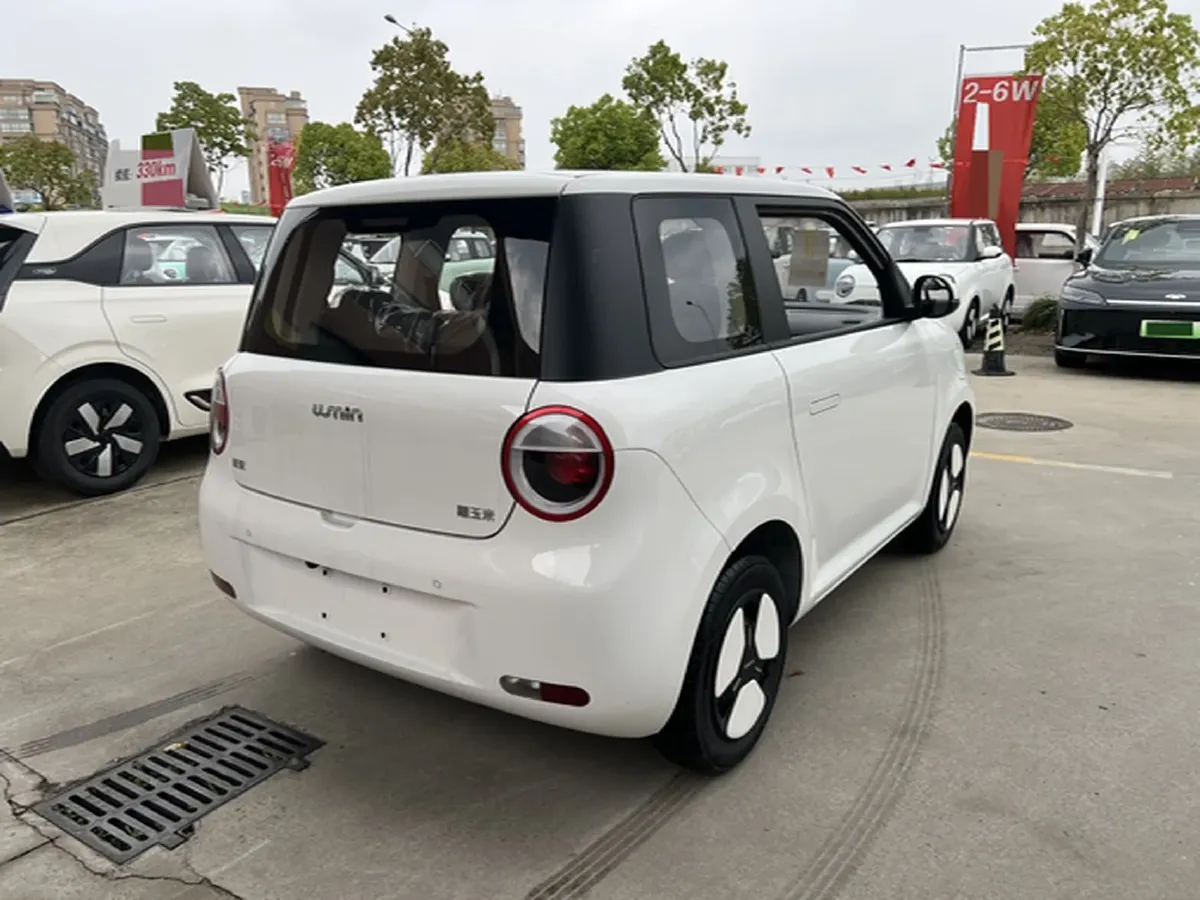 2025 LingBox BOX BEV 19.2KWH,autocango,china used car exporter,china ev exporter,chinese used car exporter,chinese used ev exporter
