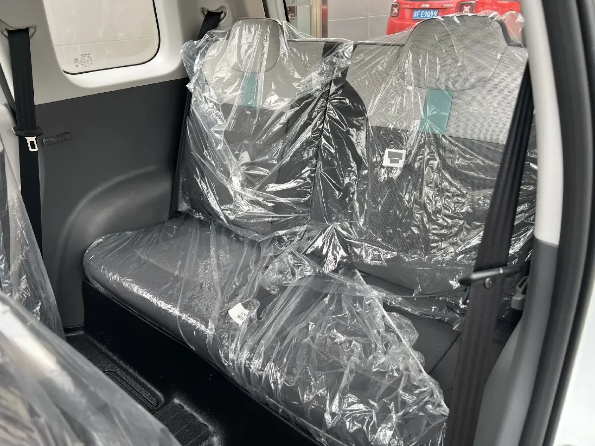 2025 LingBox BOX BEV 19.2KWH,autocango,china used car exporter,china ev exporter,chinese used car exporter,chinese used ev exporter