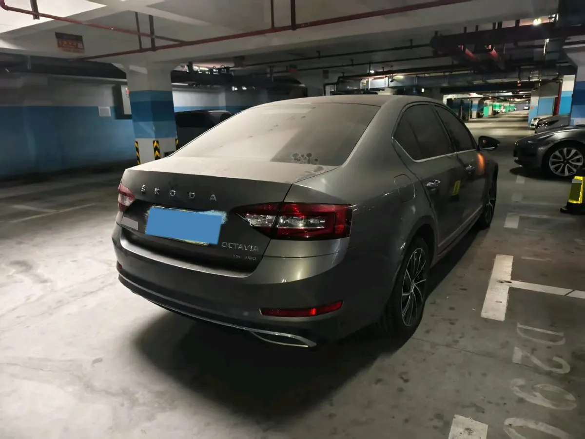 2019 Skoda Octavia 1.4T 150HP L4 7DCT,autocango,china used car exporter,china ev exporter,chinese used car exporter,chinese used ev exporter