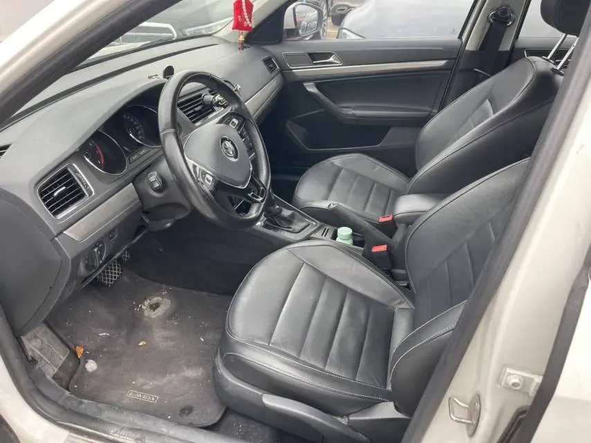 2017 Buick Excelle 1.5L 114HP L4 6AT,autocango,china used car exporter,china ev exporter,chinese used car exporter,chinese used ev exporter